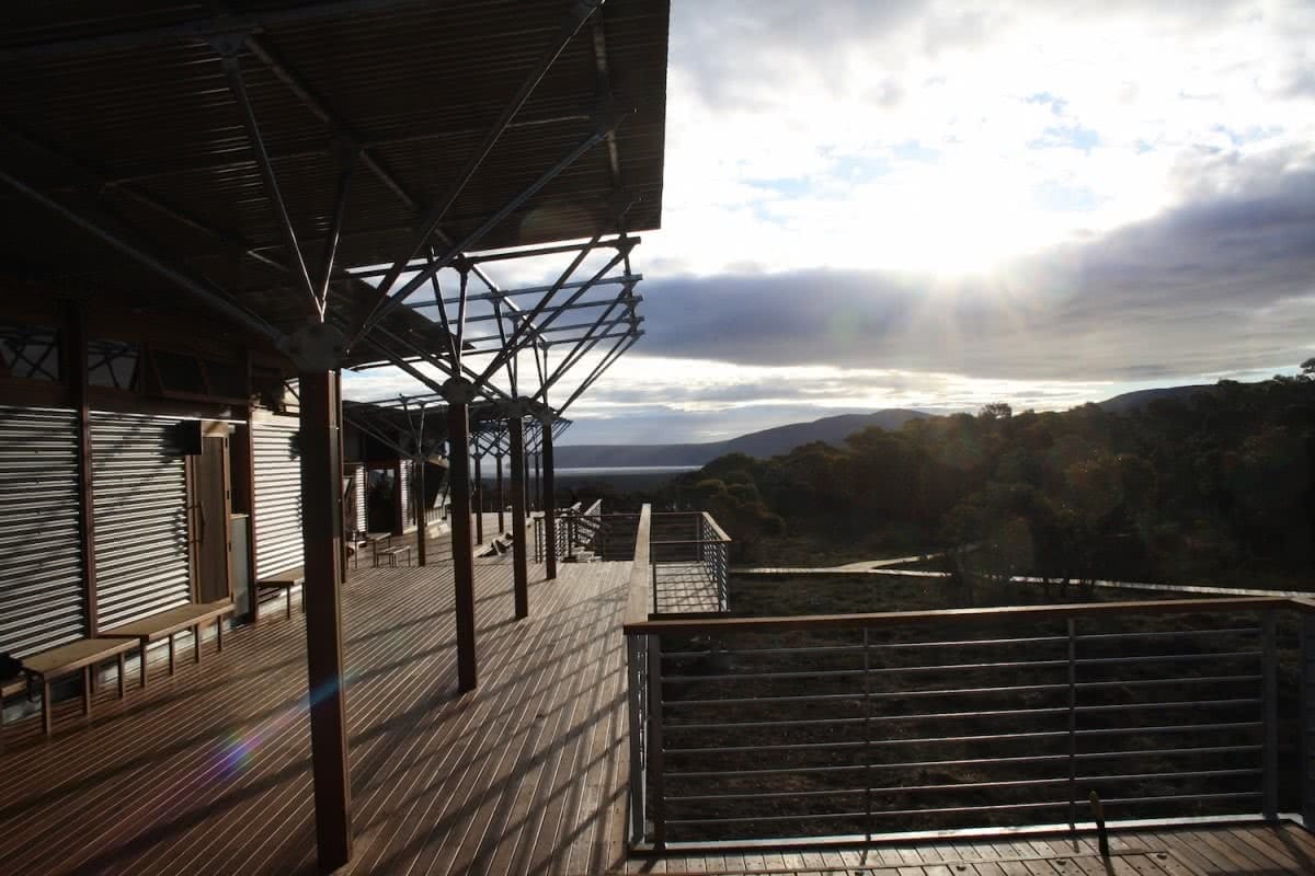 Your First Multi-Day Hike? // Three Capes Track (TAS), Caroline Packer, hut, deck, lookout, sunburst, bench