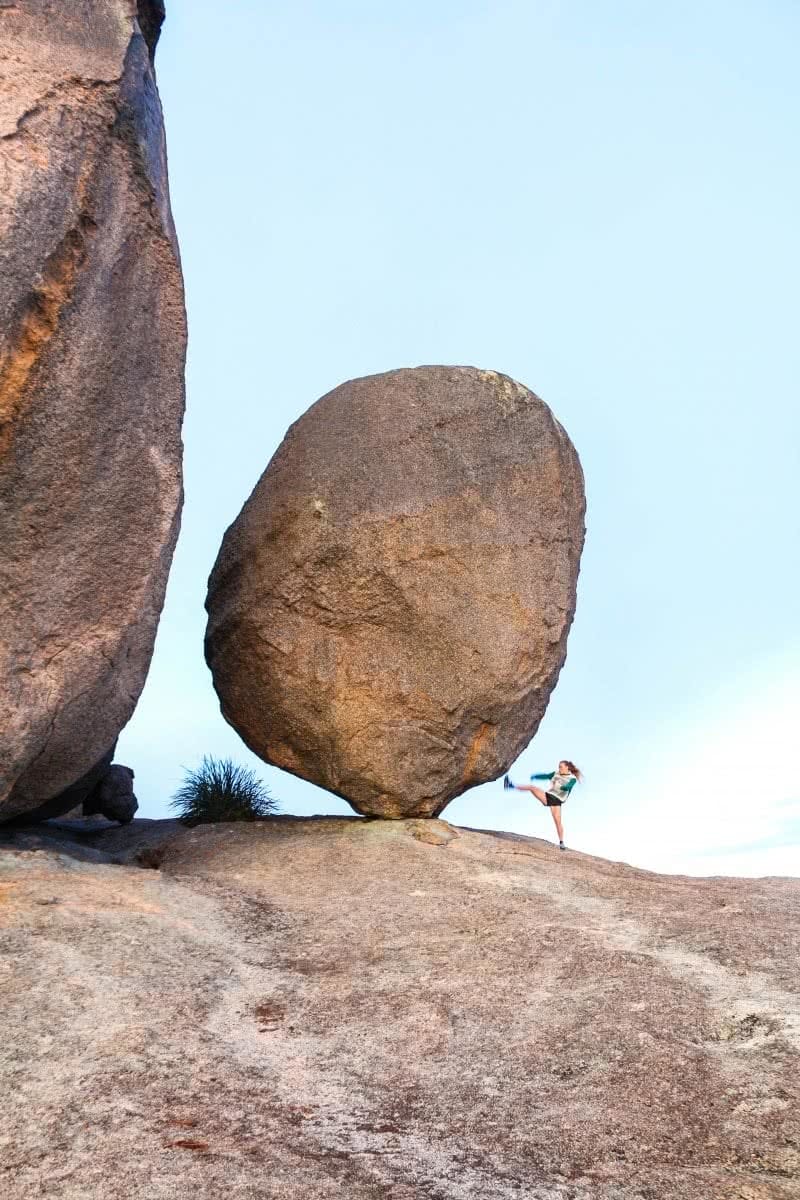 A Giant's Playground // Girraween NP (QLD) Scout Hinchcliffe balancing rock