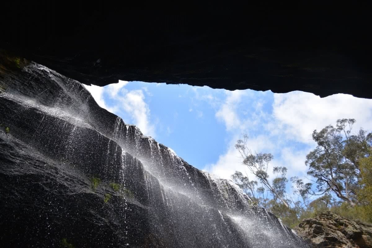 Hike to Forty Foot Falls (NSW) Lisa Owen waterfall