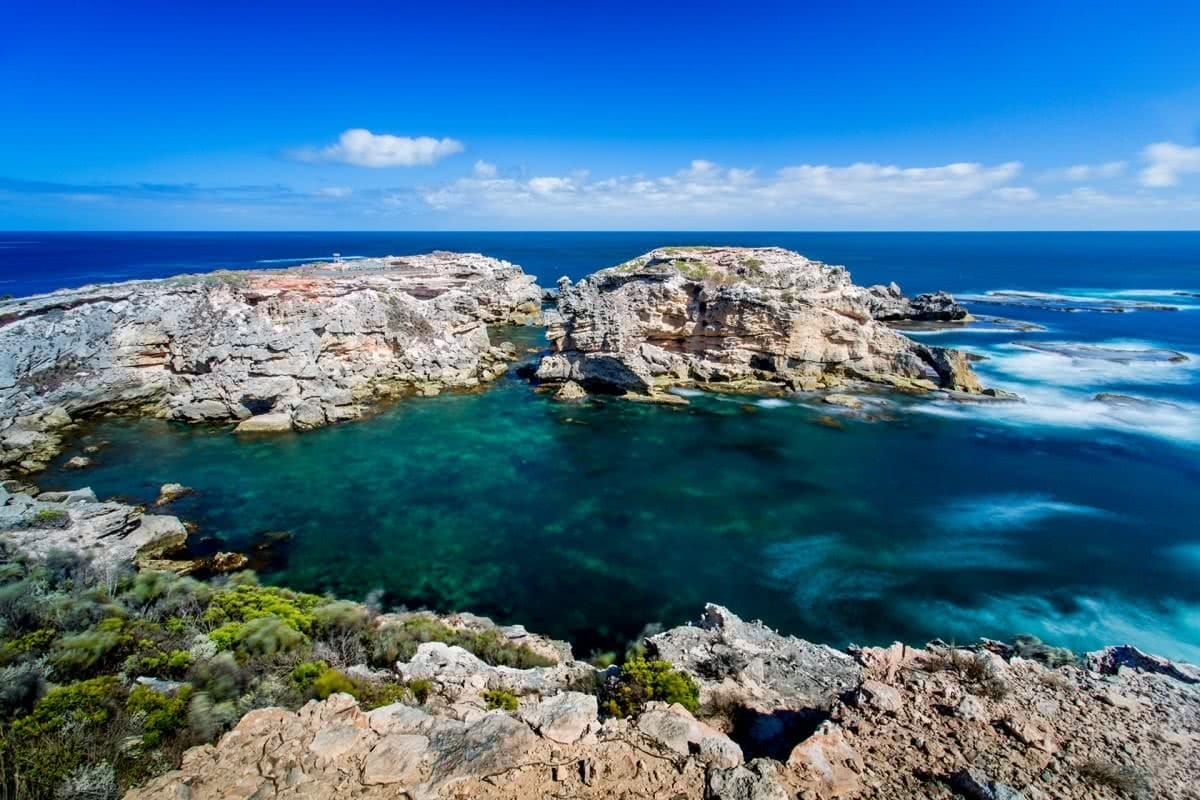 sinkhole caves, rainforests, mt gambier, tom sherrin woods