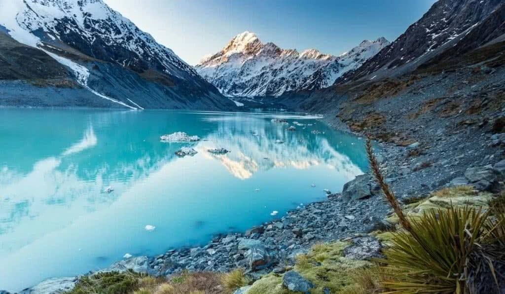 Luke Gardner Hooker Valley Track New Zealand glacial lake mountain snow