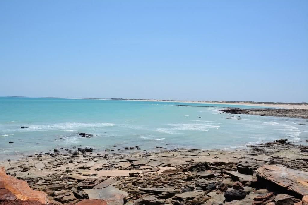 The Pearl of the North West // Broome (WA), Zoe Vaughan, Cable Beach, shale, ocean, coastline