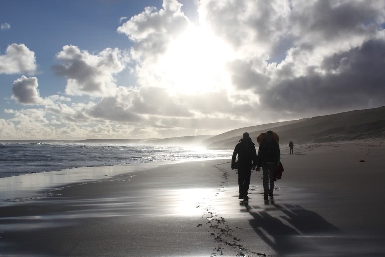 Somewhere Under The Rainbow // Kangaroo Island Wilderness Trail (SA), Saphira Schroers kangaroo island south australia sa beach silhouette