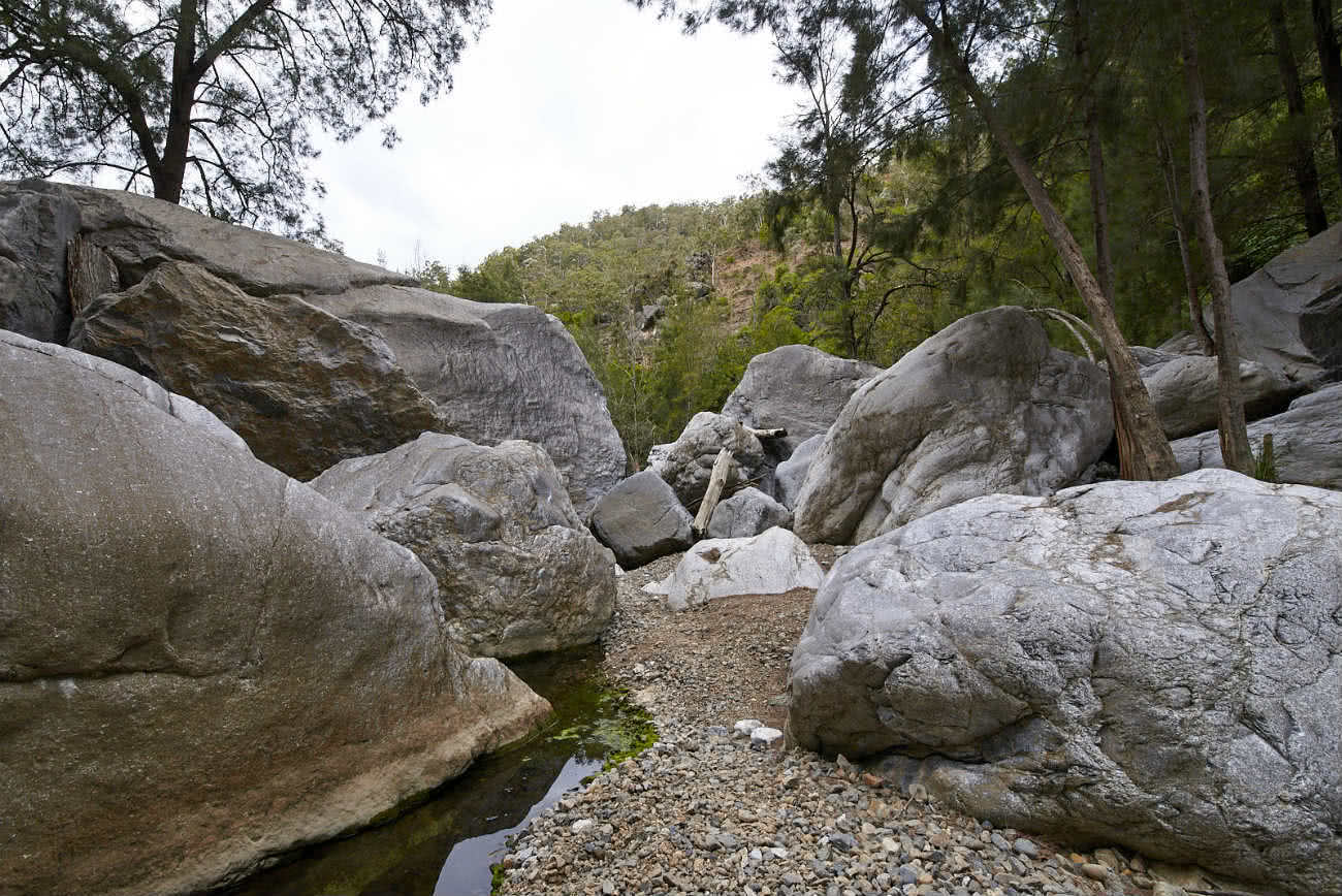 A Gorgeous adventure Bungonia Gorge NSW Neil and Gabby Massey, boulders, creek bed, rocks, bush