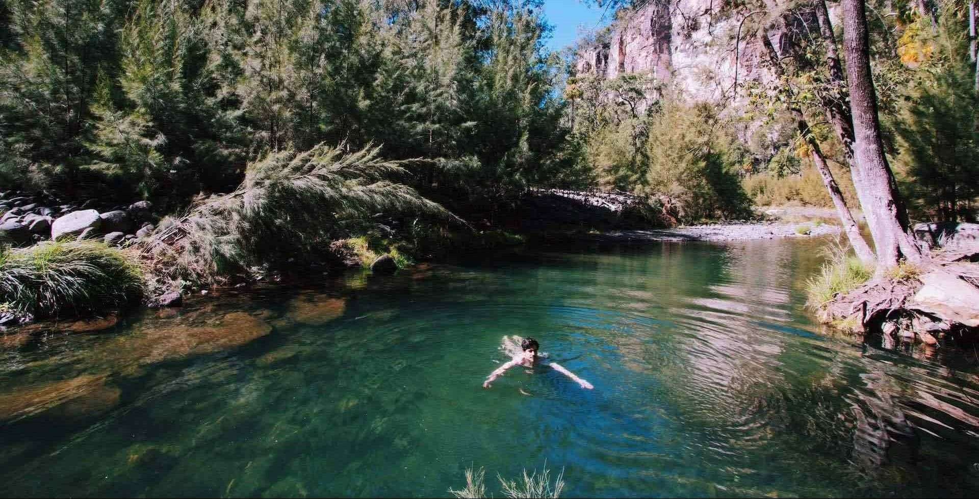 Escape To Carnarvon Gorge // Carnarvon National Park (QLD), Jade Stephens, swimming, man, gorge, forest
