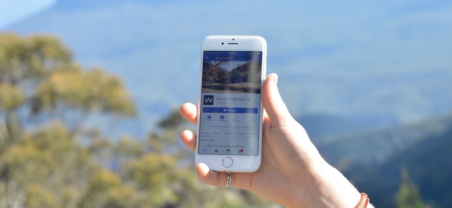 facebook, phone, blue mountains