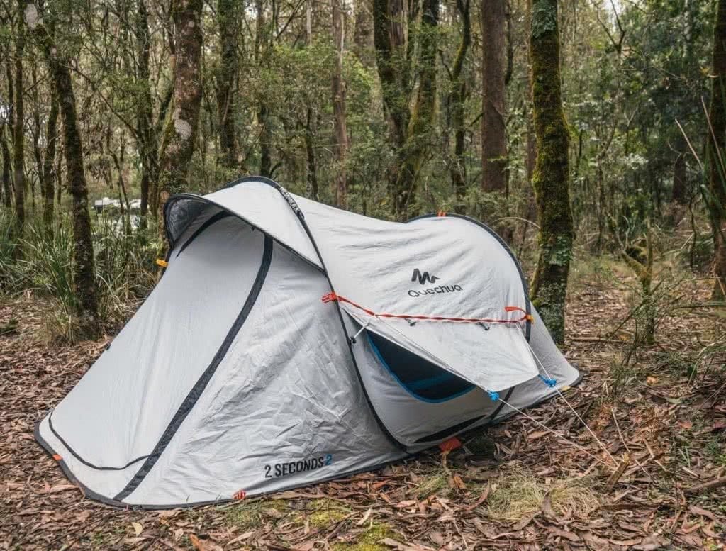 Quechua 2 Second Pop Up Tent // Gear Review Riley Kruck, tent, flaps, ventilations, side view
