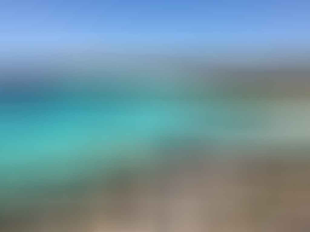 Paradise Found, Near Perth // Rottnest Island (WA) Tiffany Hulm, turquoise water, rocks, rockpool