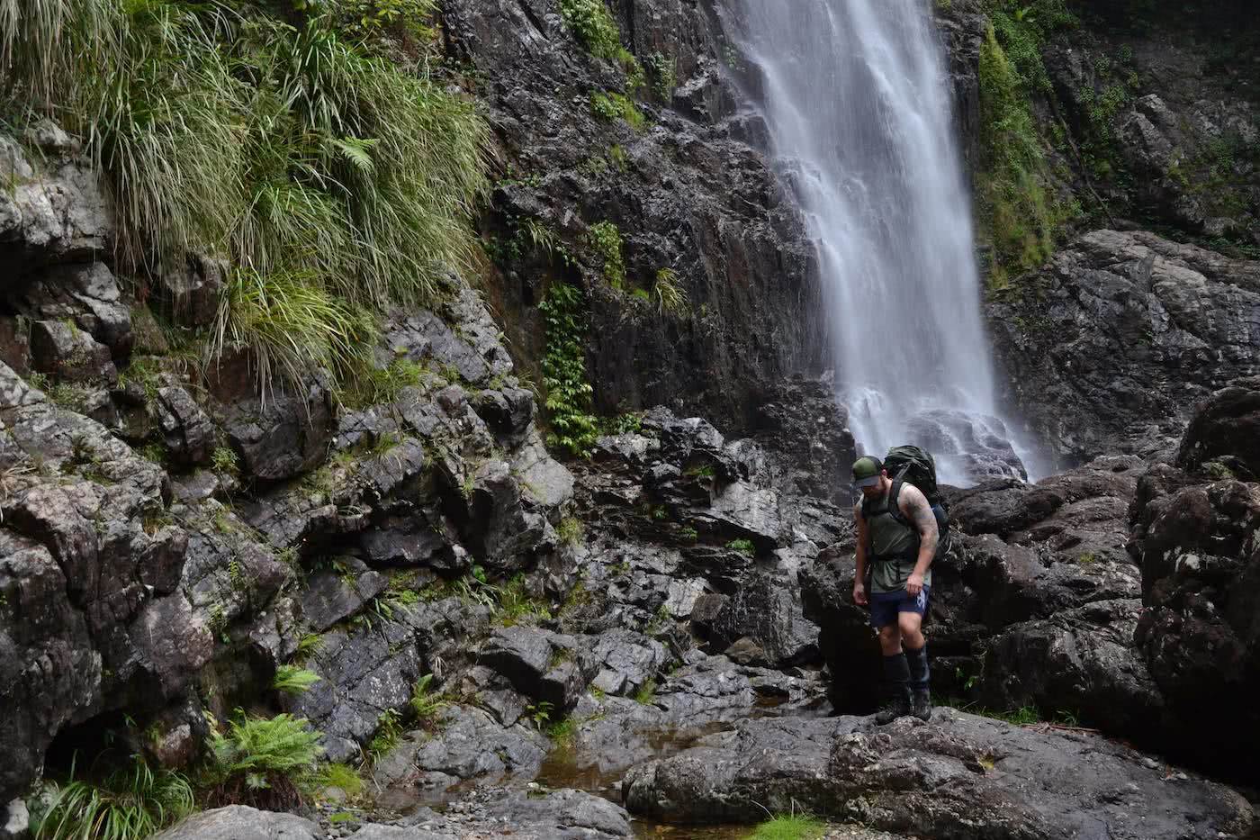 Dan Parkes, bushies untamed, osprey aether 60ag, gear review, main range national park, new england highlands, backpack, queensland, waterfall