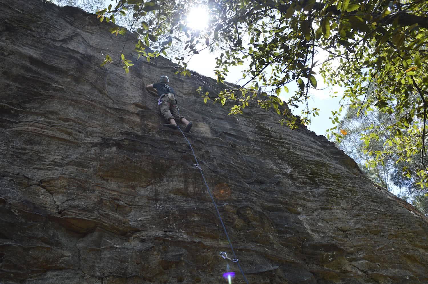 Aidan howes, dam cliffs, tim ashelford climbing, beginner climbing, blue mountains, nsw