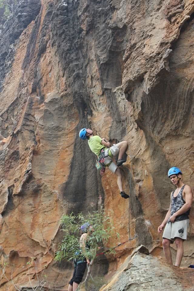 A Climbing Mecca Near Brisbane // Brooyar State Forest (QLD), Saphira Schroers, climbers, rock face, helmets, ropes, overhang, clips