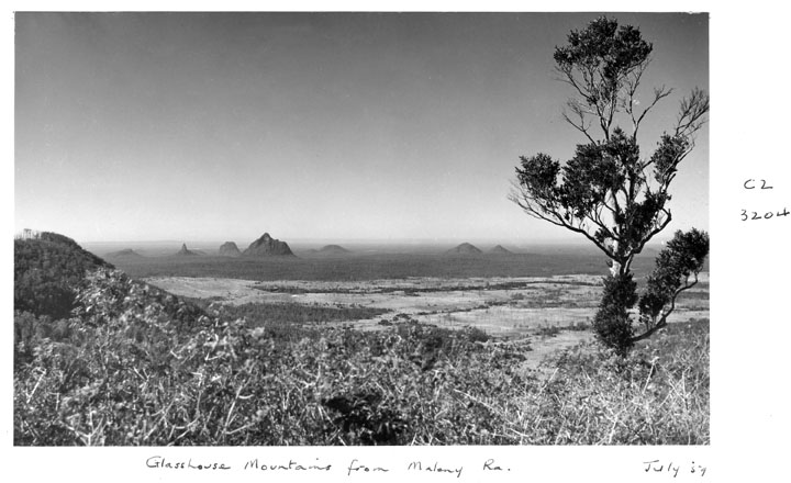 Glasshouse Mountains from Maleny, history of climbing in Australia, 1959