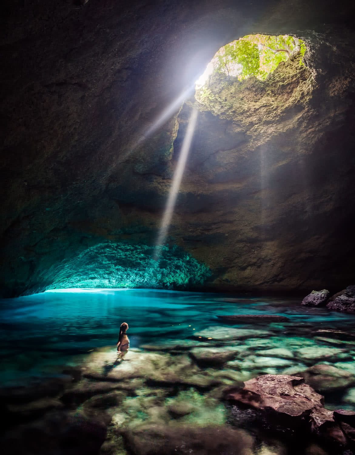 JoelJohnsson, blue cave, tanna isalnd, sink hole, cenote, ocean cave, tropical, island, vanuatu