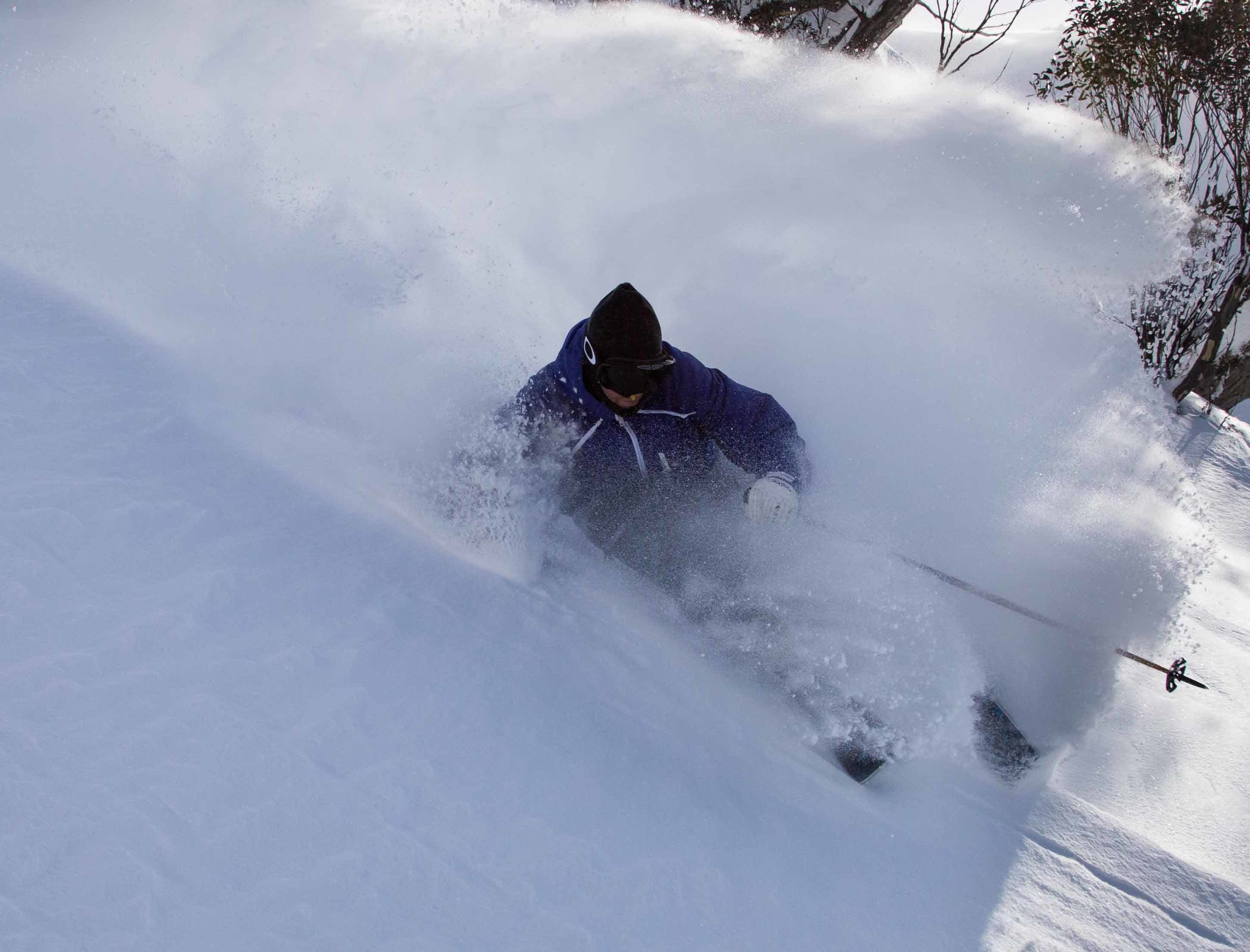 Dawes, simon blondel, perisher, powder, pow, ski, snow, lamont magazine