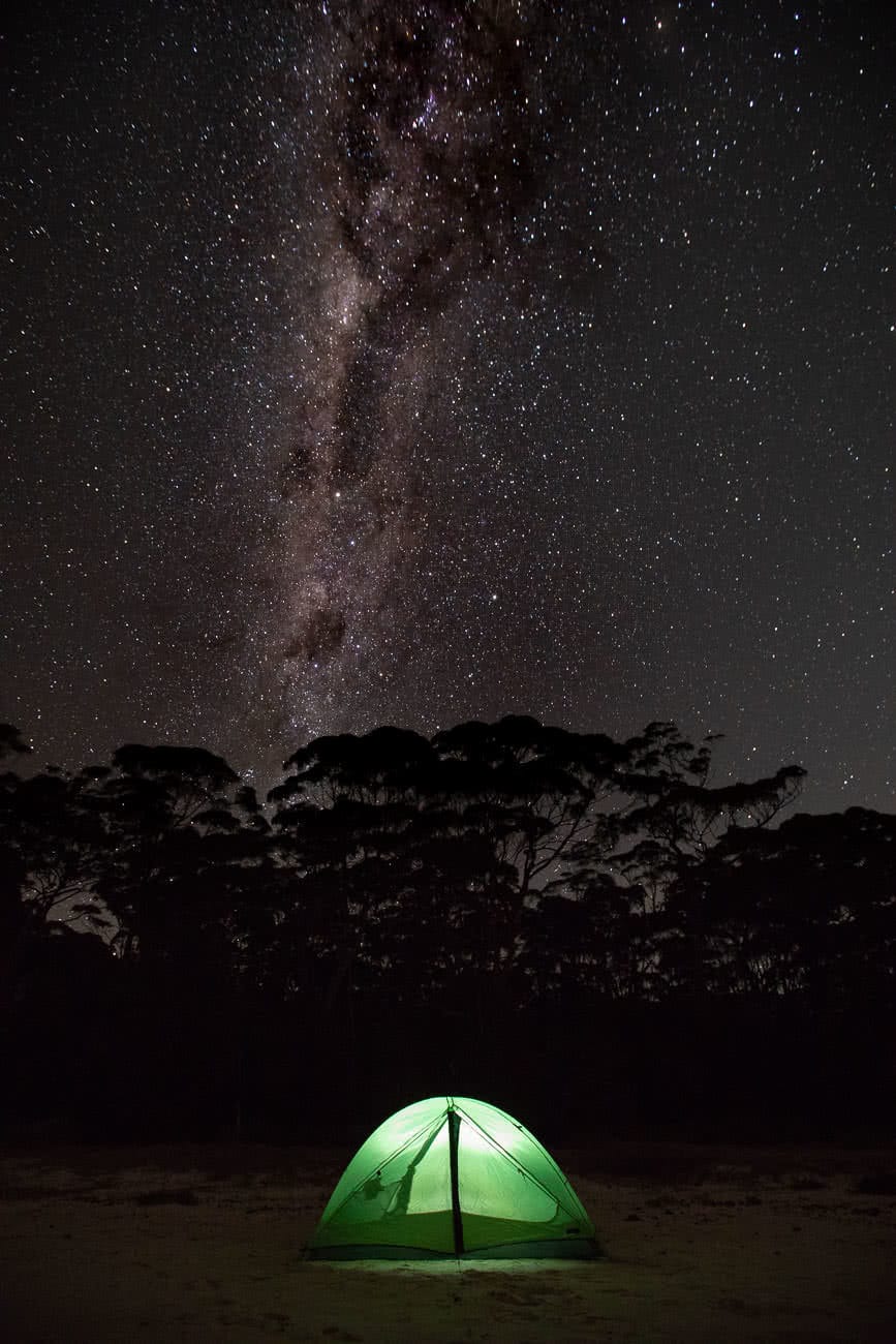 Slacklining, Stargazing & Secluded Camping // Meroo Head (NSW) Mattie Gould photos by Jon Harris astrophotography stars tent