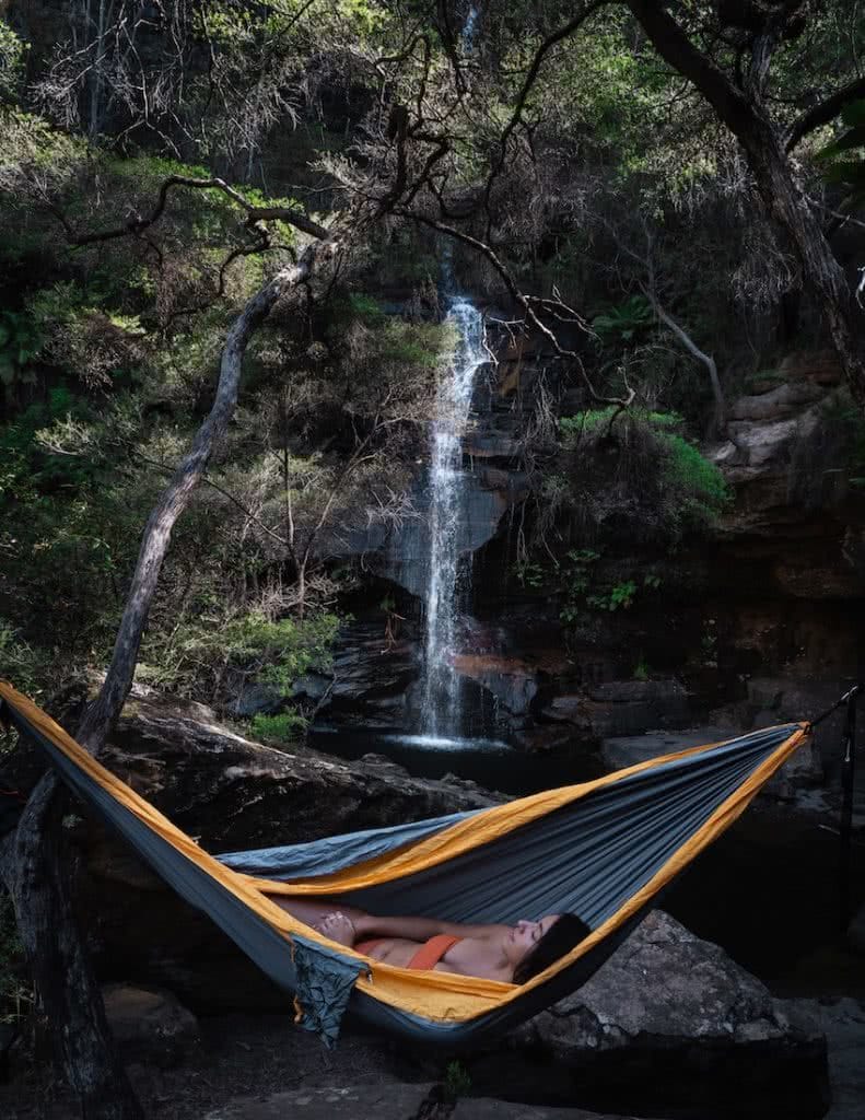 How To Camp In A Hammock, jeremy lam, ticket to the moon, climbing anchors, sleep in a hammock, blue mountains, nsw, waterfall