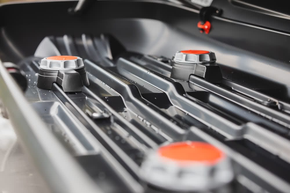 Rhino-Rack MasterFit 320L Roof Box // Gear Review, Nathan McNeil, driving, road, storage