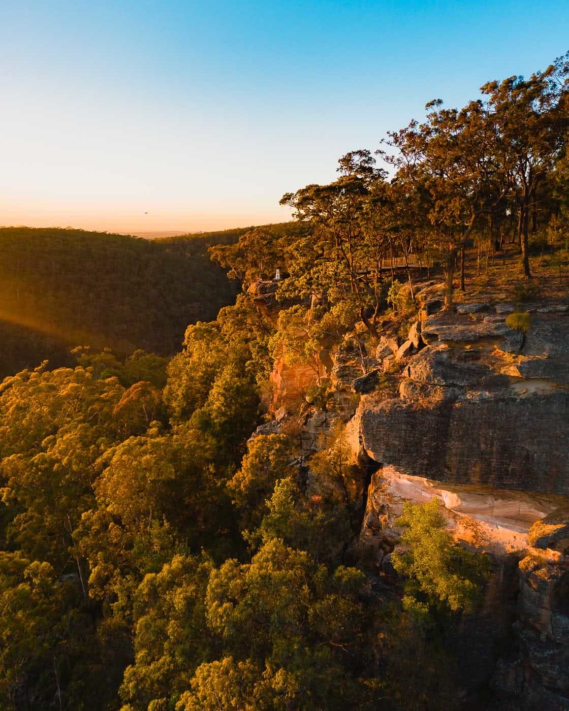 Mt Portal Lookout, shot by Fin Matson, Penrith region, Destination NSW, Blue Mountains