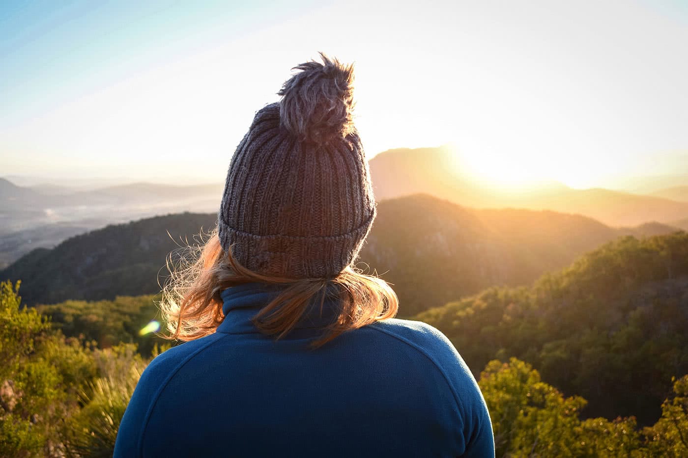 Catch Sunrise From Mount May (QLD), photo by Lisa Owen, beanie, mountain