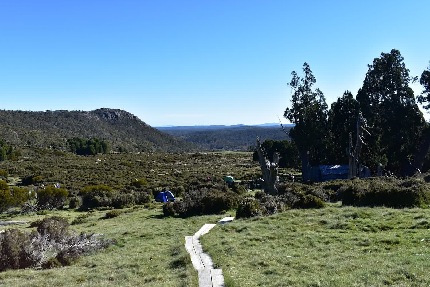 A Hiker’s Playground // Walls of Jerusalem National Park (TAS) Emily Barlow Dixons Kingdom