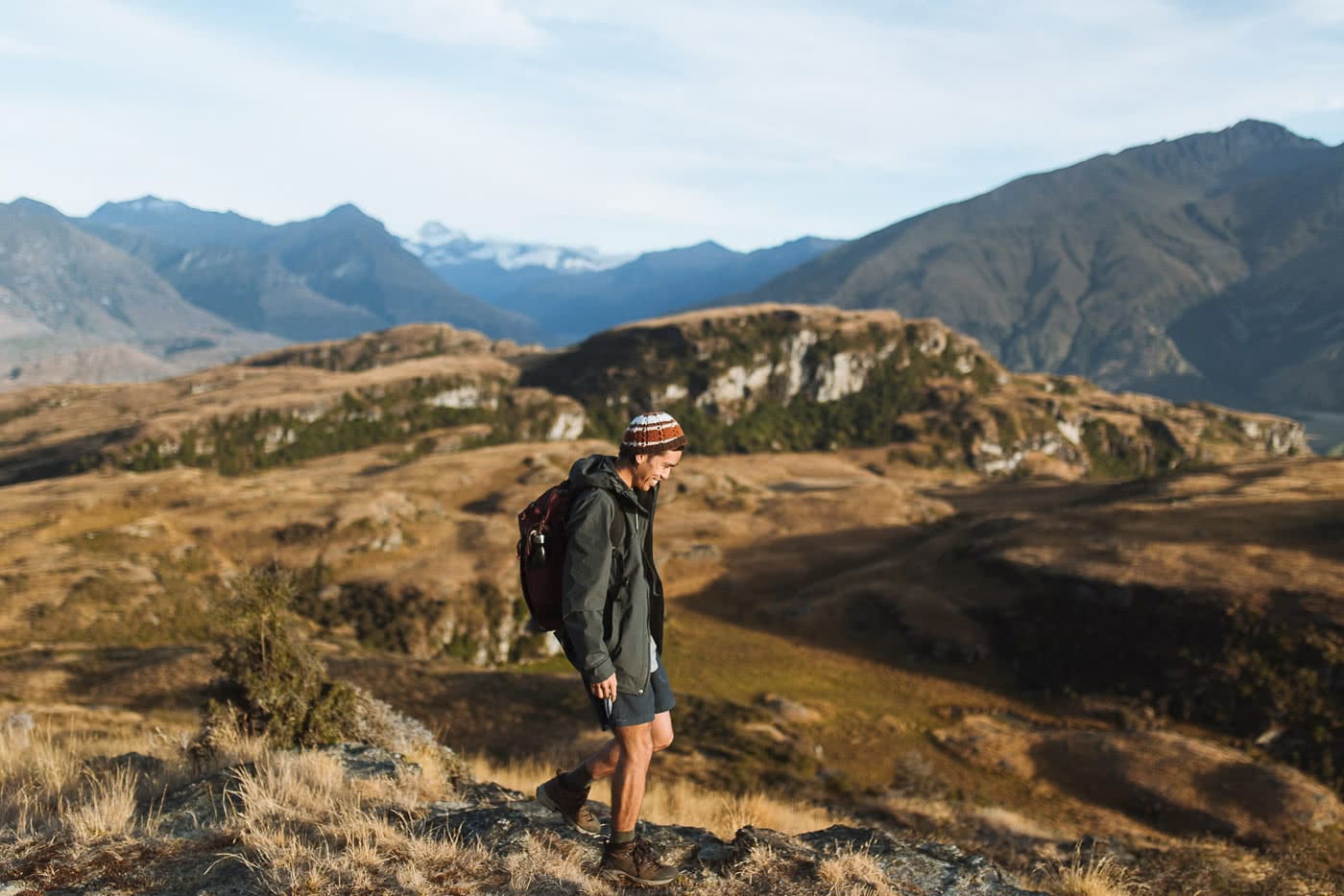 Sunrise & Solitude – Hiking Wanaka’s Rocky Mountain // (NZ), mountains, man, smile