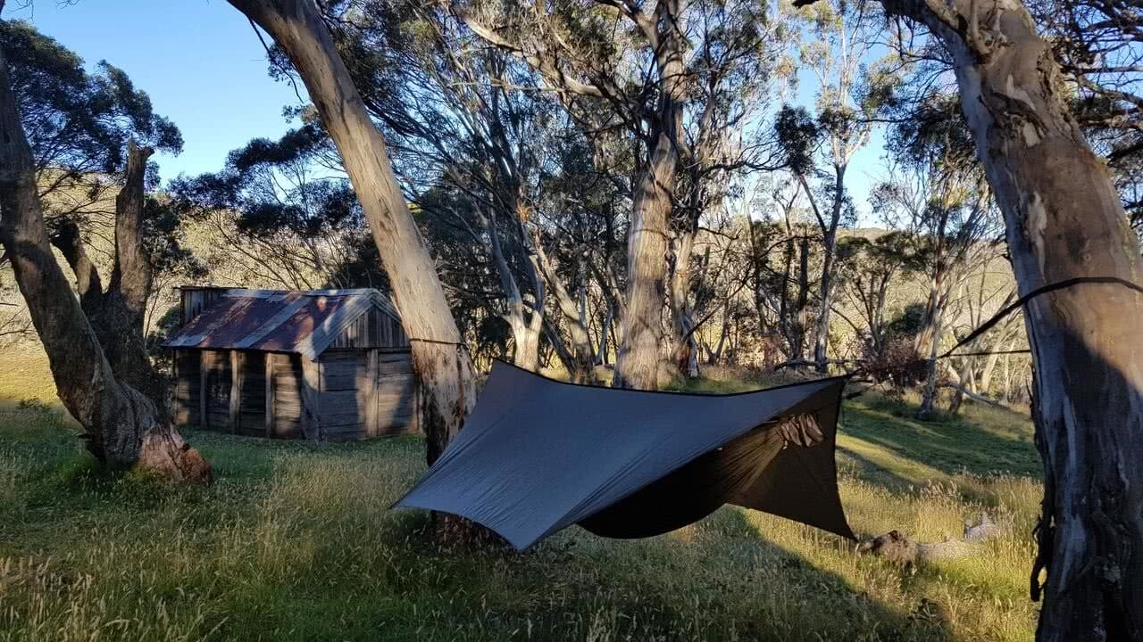 Australian Adventure Makers // Ultralight Gear Edition, by Mattie Gould, photo by Terra Roams, Tier Gear goshawk ultralight hammock by cascades hut