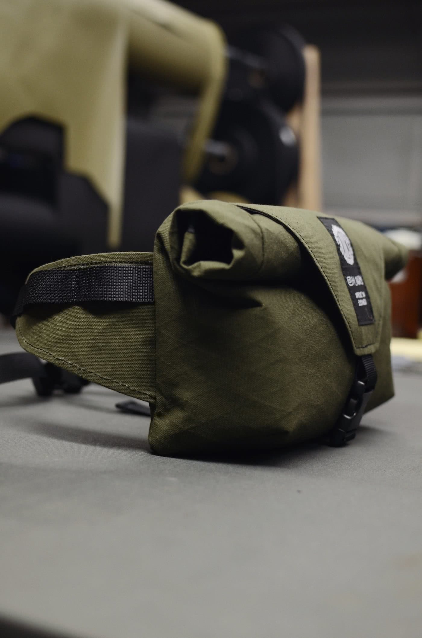 Aussie Adventure Makers / Bikepacking Edition by Mattie Gould, photo by Hungry Bikes, hungry bike bags lunch