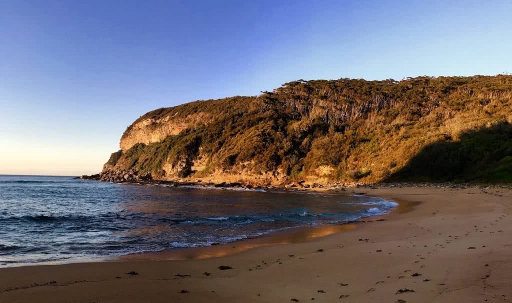 Escape From The City // Bouddi National Park (NSW), Renee Summers, beach, cliff, ocean, sunset
