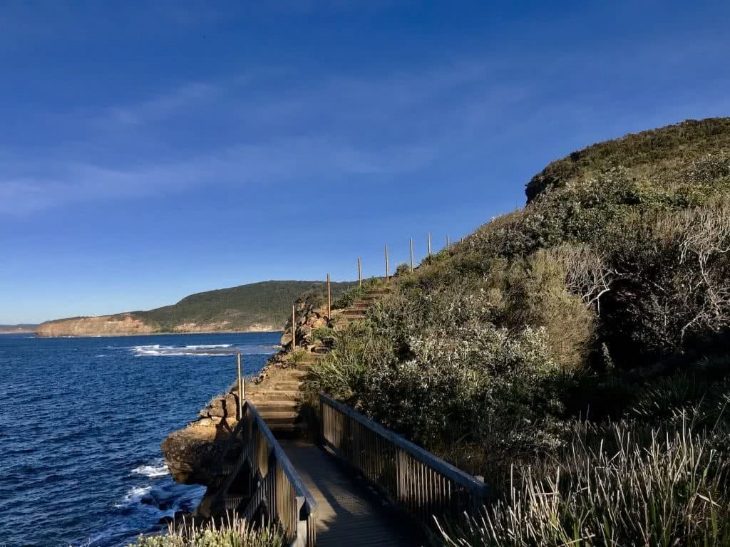 Escape From The City // Bouddi National Park (NSW), Renee Summers, coastal walk, ocean, cliff, path
