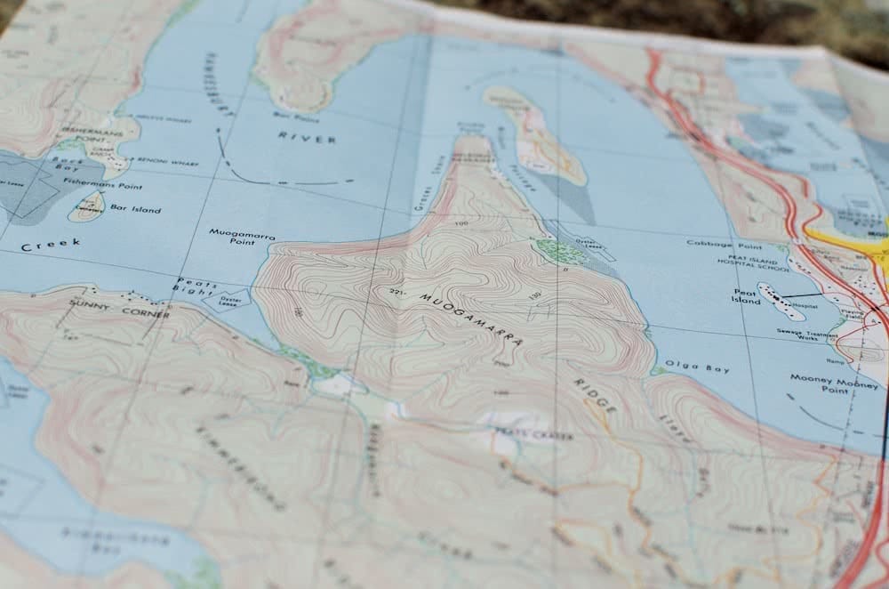 A Beginner's Guide To Map & Compass Navigation, zac de silva, maps, contour lines