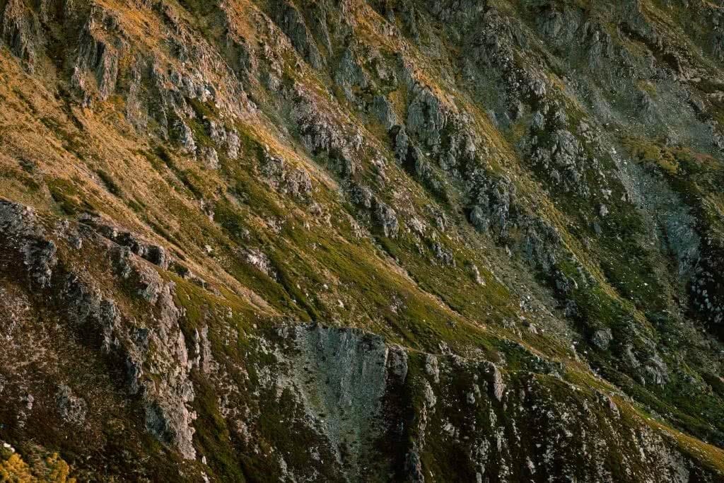 Almost Alone In The Aussie Alps, Aedan O'Donnell, Charlotte's Pass, ridges, mountain, grass, rocks