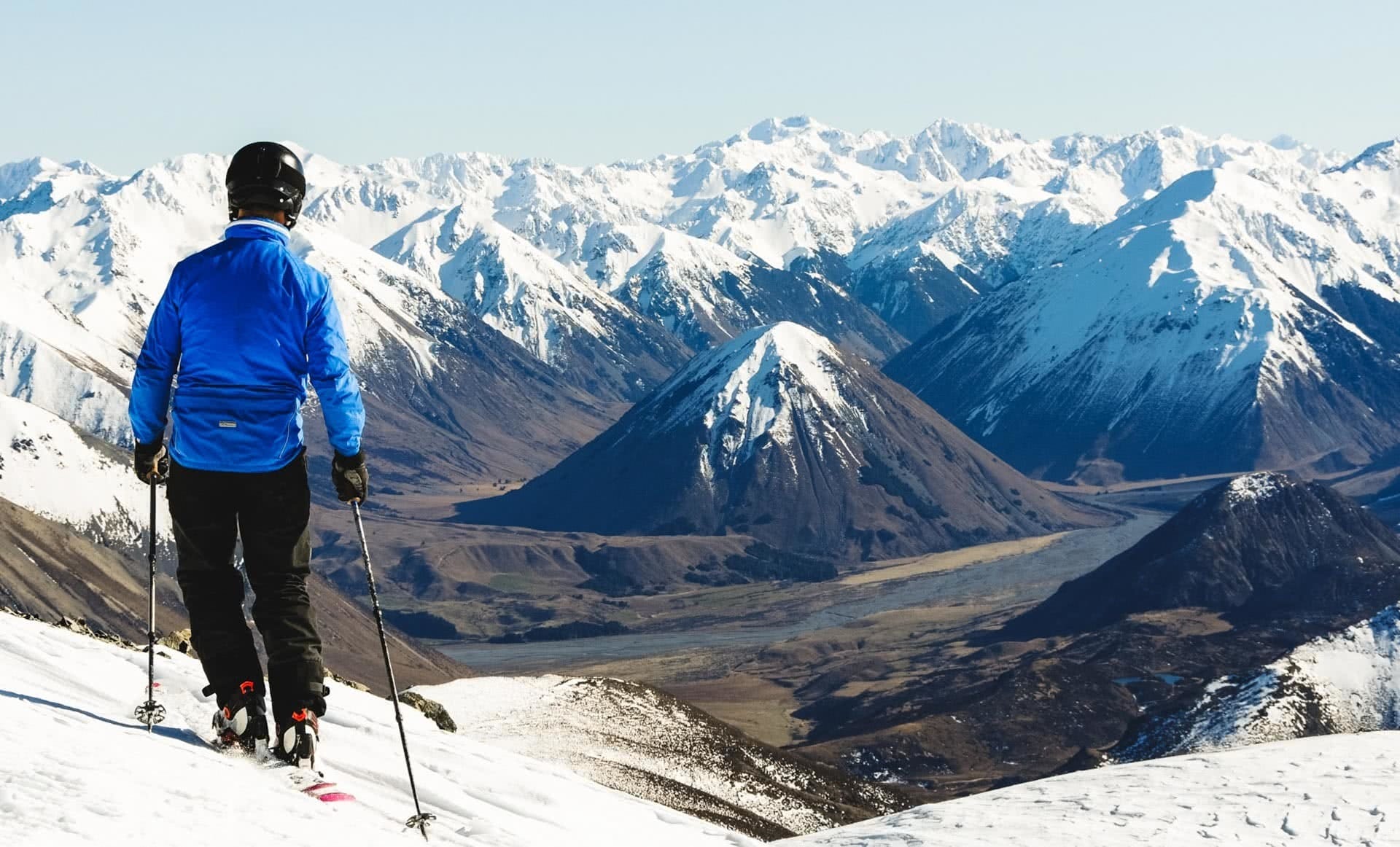 16 Just another Southern Alps view. Off the back at Porters, 21 Laurence climbing up the access walking track to Temple Basin ski area, 24 Incredible Ski Fields & Resorts in New Zealand, Huw Kingston, New Zealand