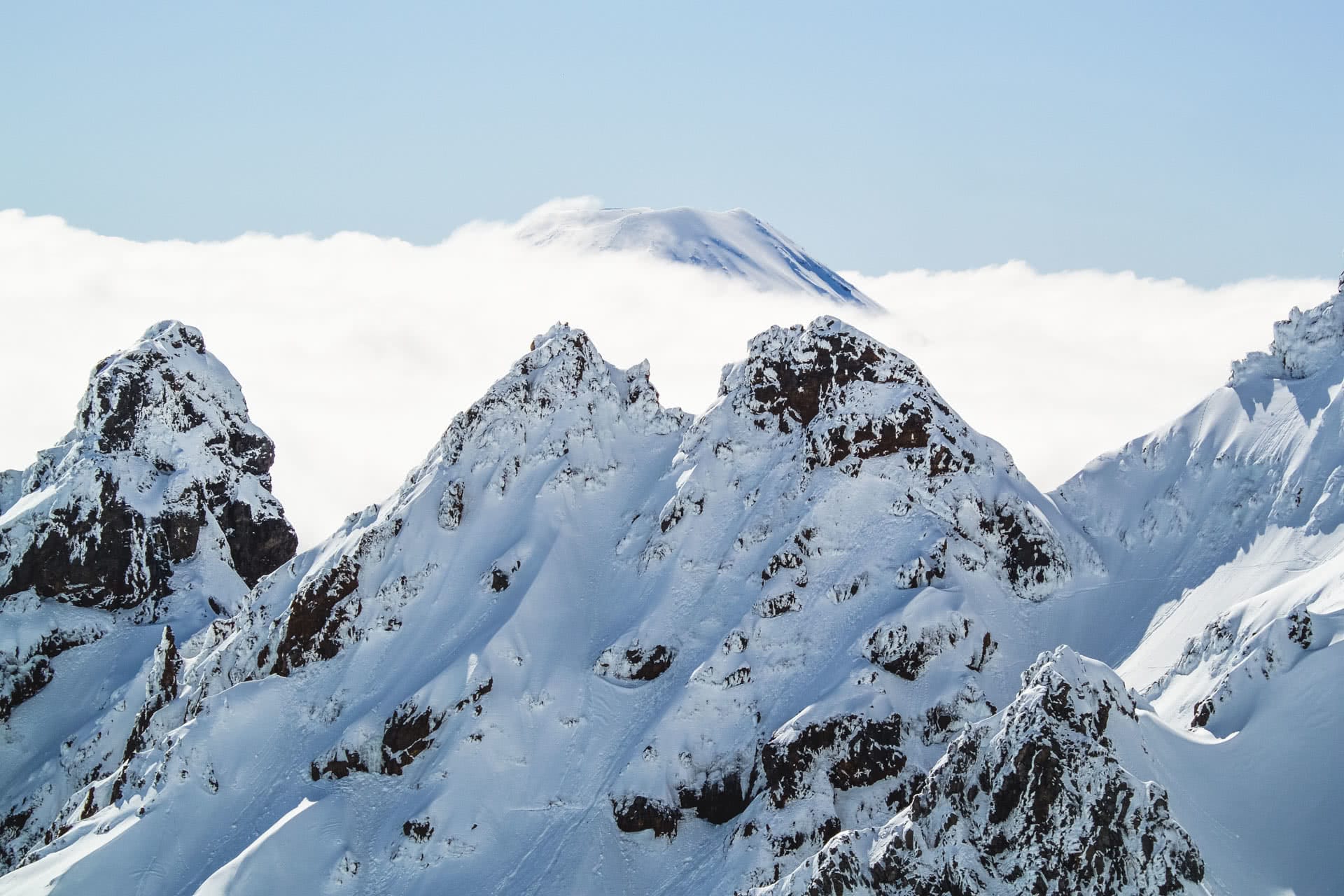 24 Incredible Ski Fields & Resorts in New Zealand, Huw Kingston, New Zealand
