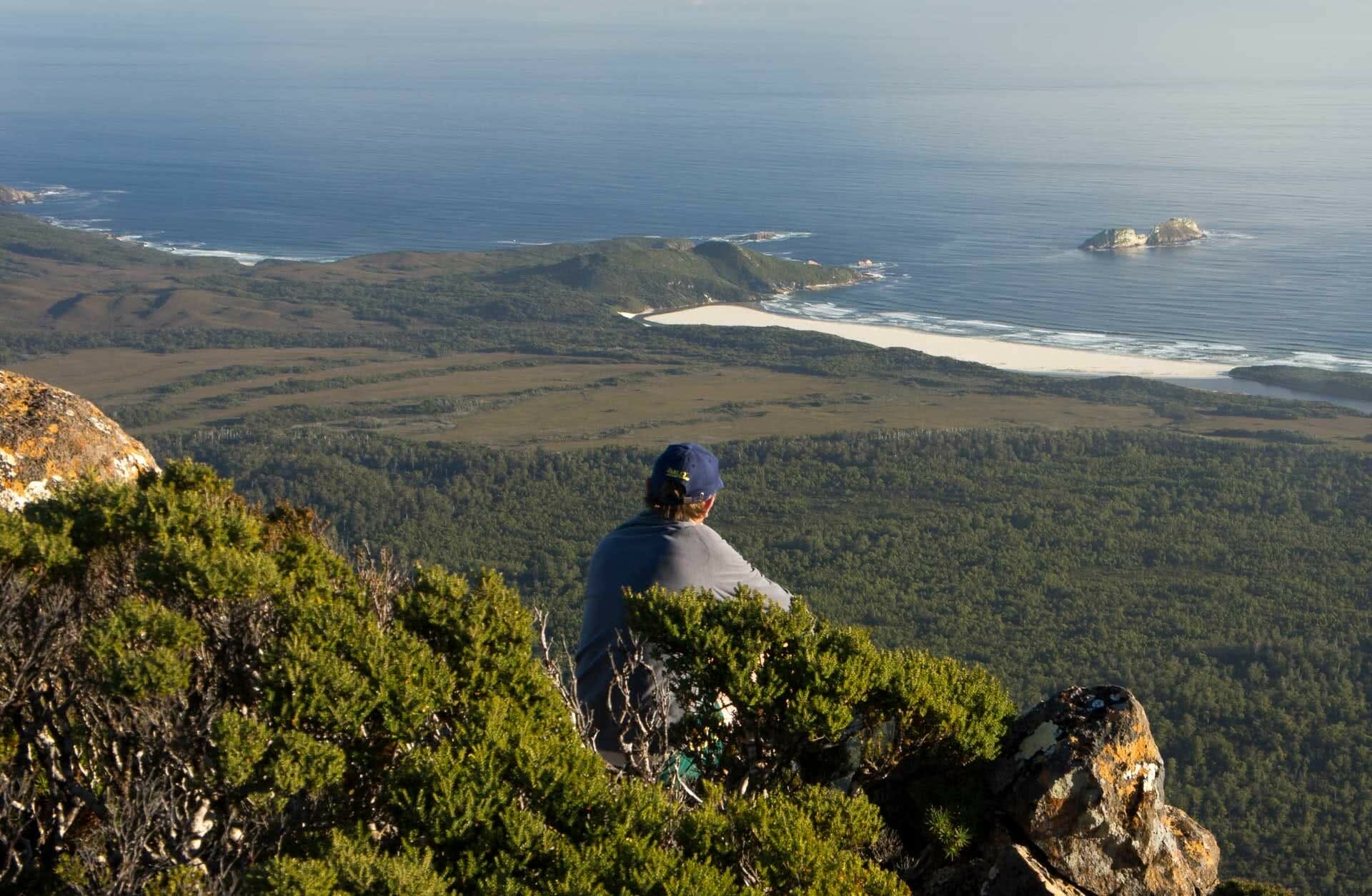 southern ranges, nick stacey, best multi day hikes in tasmania