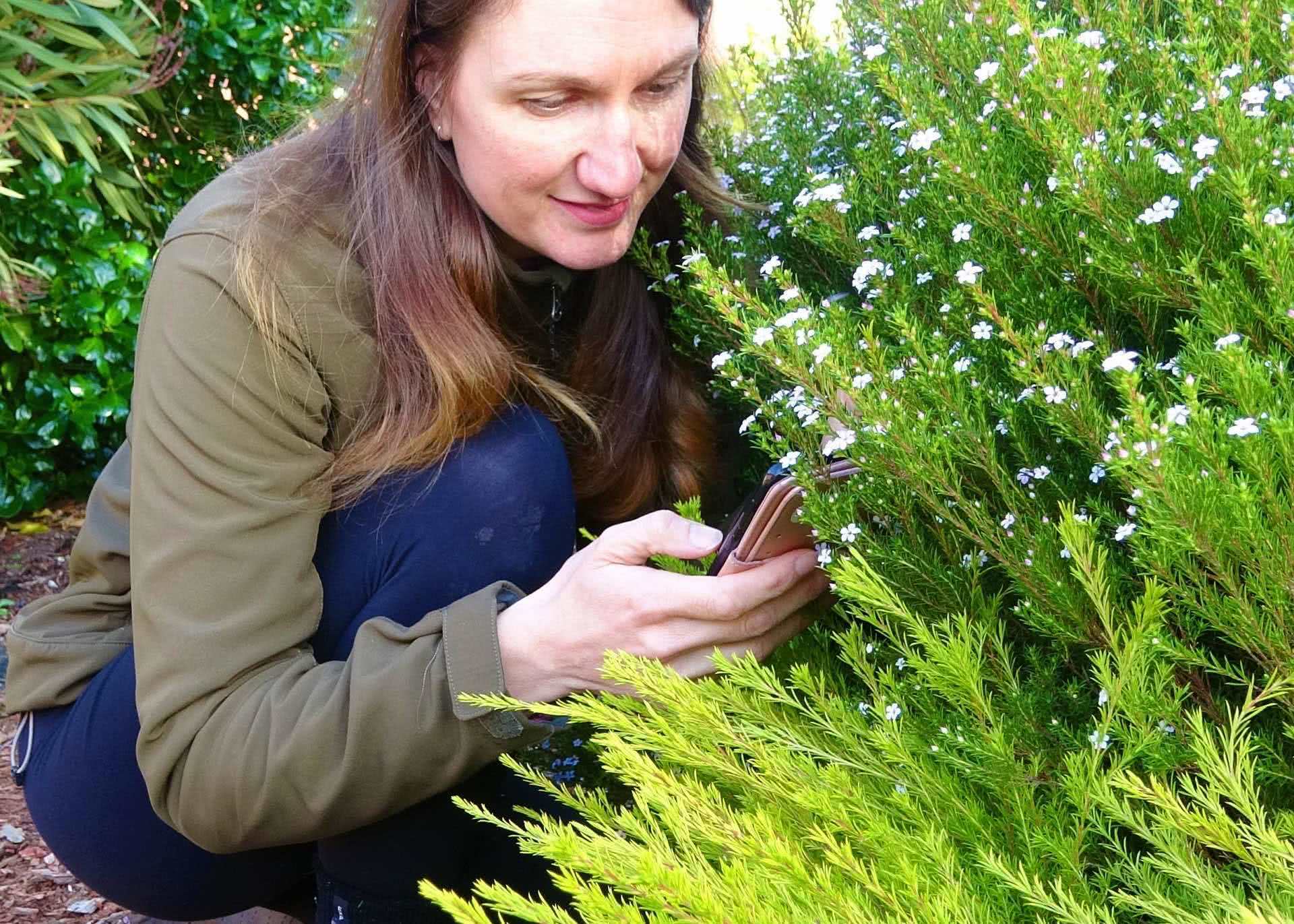 Expedition Anywhere: Explore The World With Citizen Science, Lynette Plenderleith, flowers, backyard, woman, phone