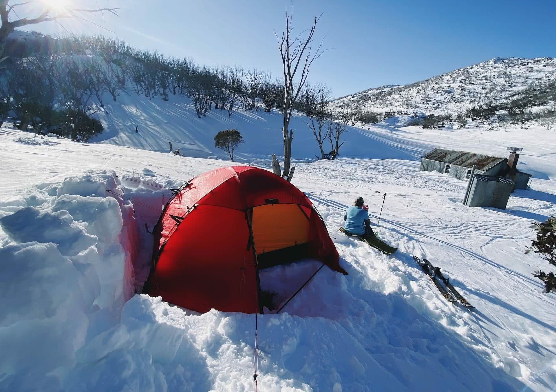 A Beginner's Guide to snow camping, Kate Donald, kosciuszko, jagungal, tent, snow, backcountry, nsw, whites river hut
