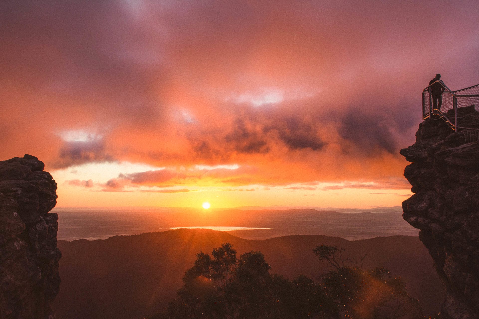 The Pinnacle – Grampians National Park's Best View, jaime wilson, grampians national park, gariwerd, victoria, sunrise