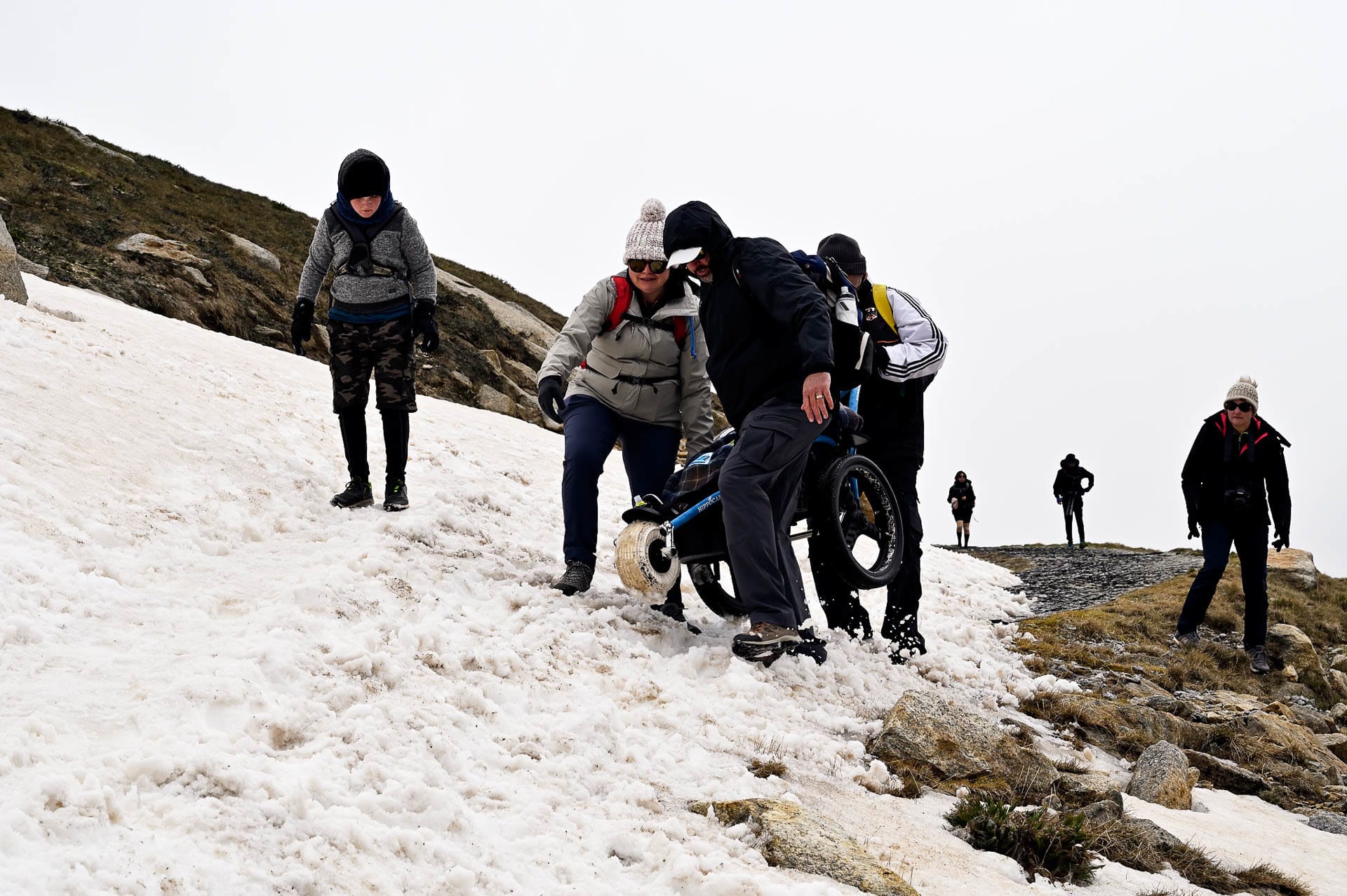 4 Ideas for Accessible Adventures in NSW, joe kennedy, kosciuszko national park, summit track
