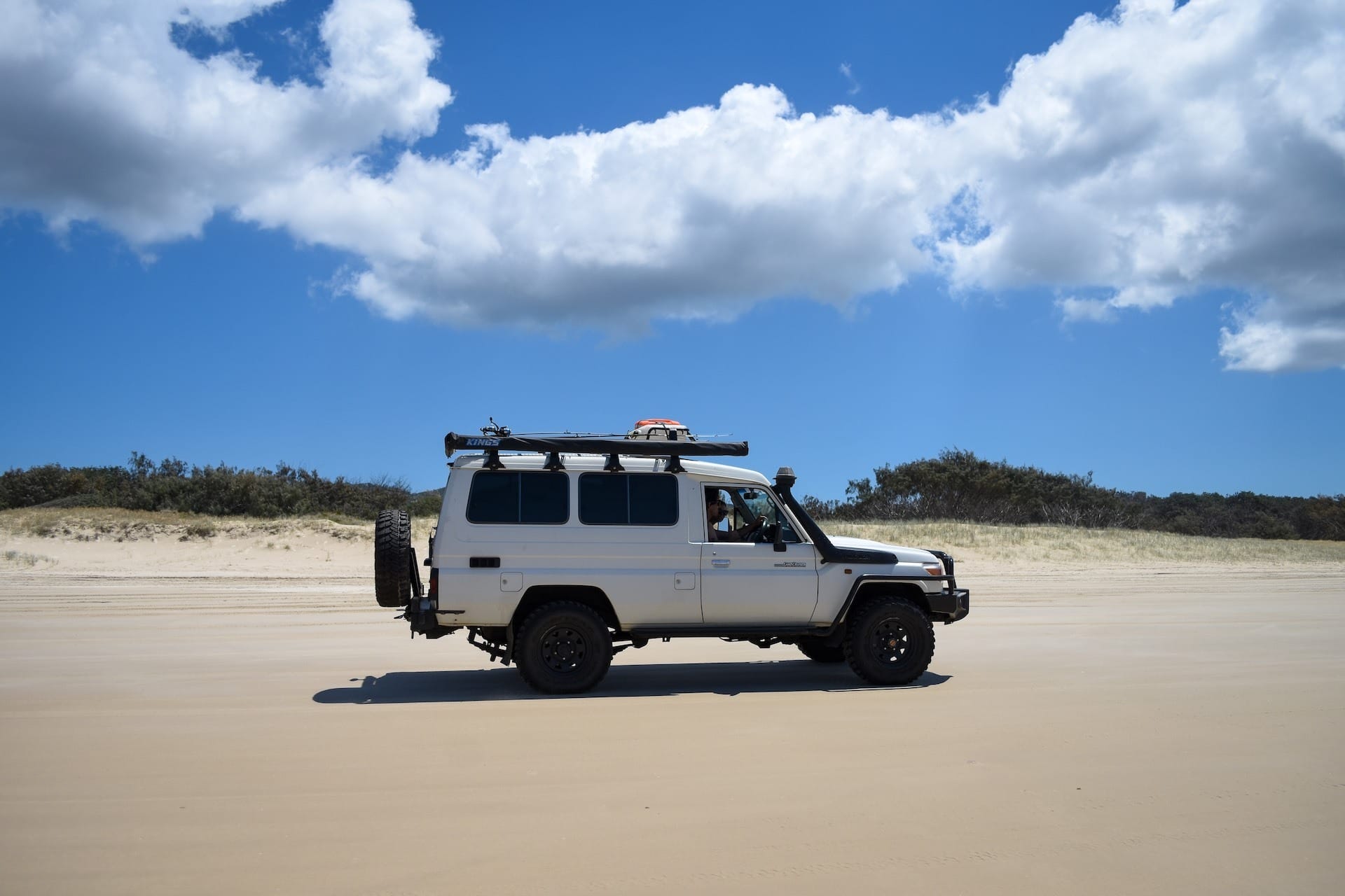 A Long Weekend Guide to Morton Island, Lisa Owen, car, 4WD, beach driving