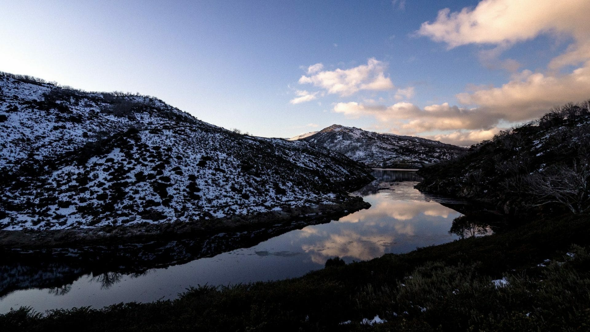 guthega, snow, kosciuzko national park, damon tually, sunset, backcountry