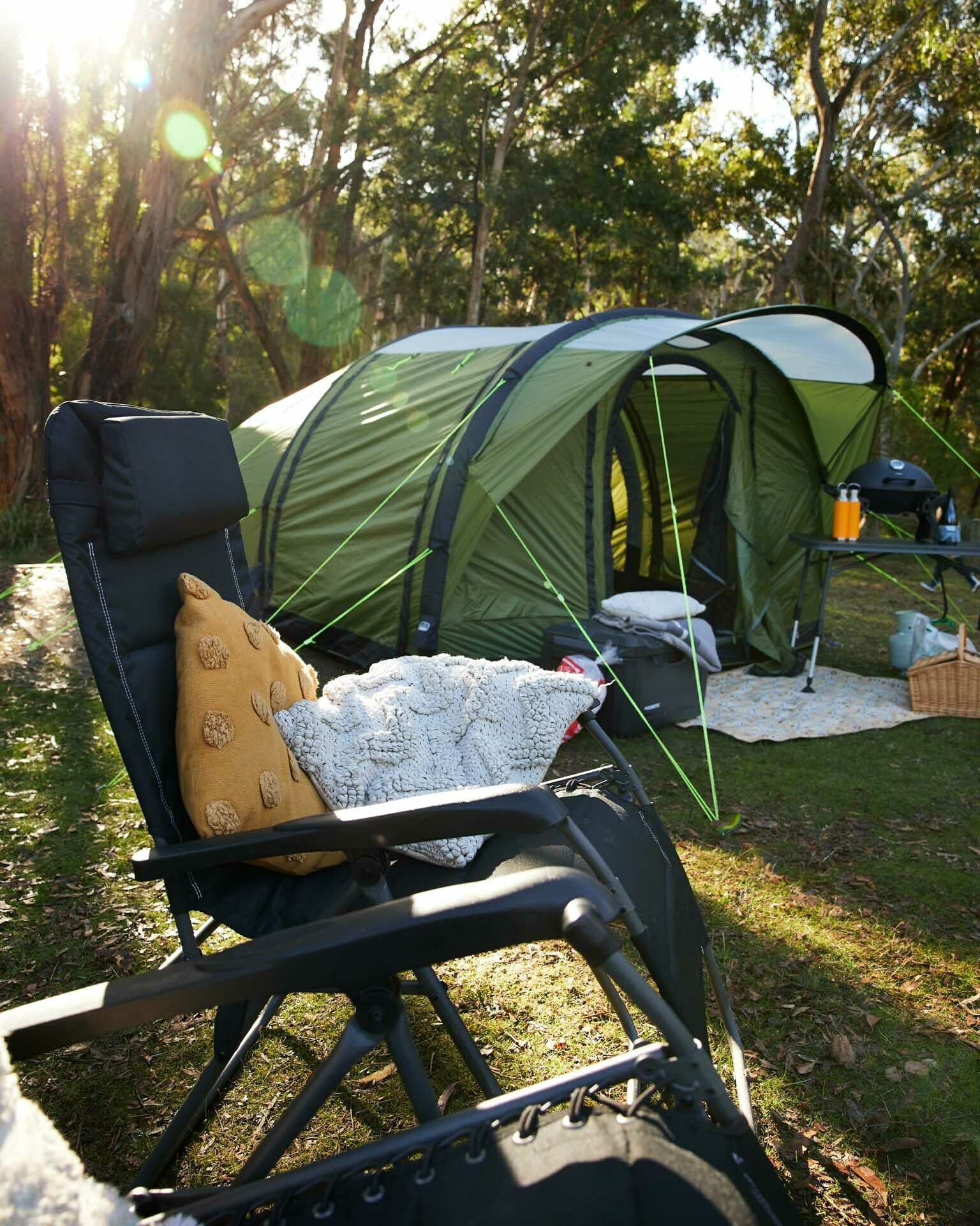 How To Set Up Your Own Glamping Experience, Brody Webb, dometic hayman 4 air, inflatable tent,