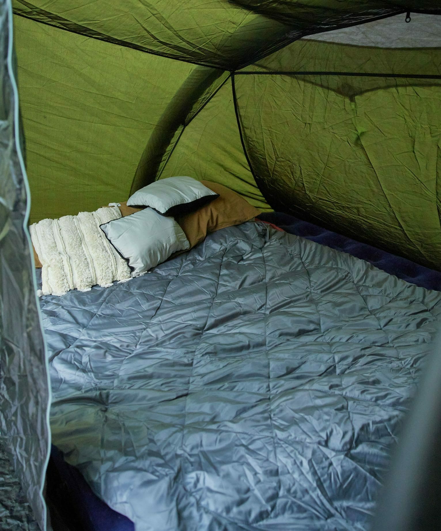 How To Set Up Your Own Glamping Experience, Brody Webb, dometic hayman 4 air, inflatable tent,