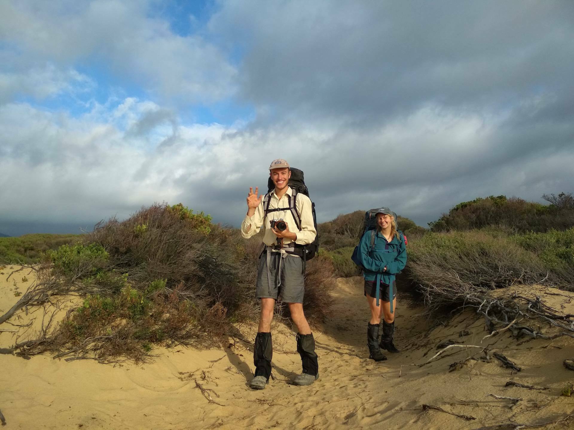 This Bloke’s Collected over A Tonne of Rubbish From the Aussie Coastline - Pippa Salmon, hiking, rubbish, guy