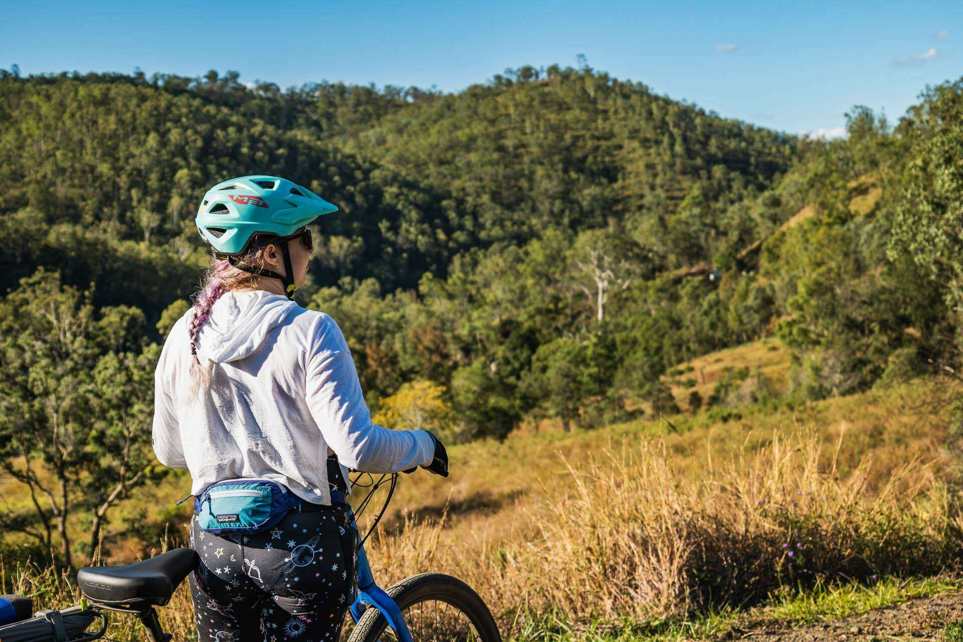 Beers, bakeries and barely any uphill? Cycling the 161km Brisbane Valley Rail Trail - Lachlan Gardiner: Cycling, QLD, hills