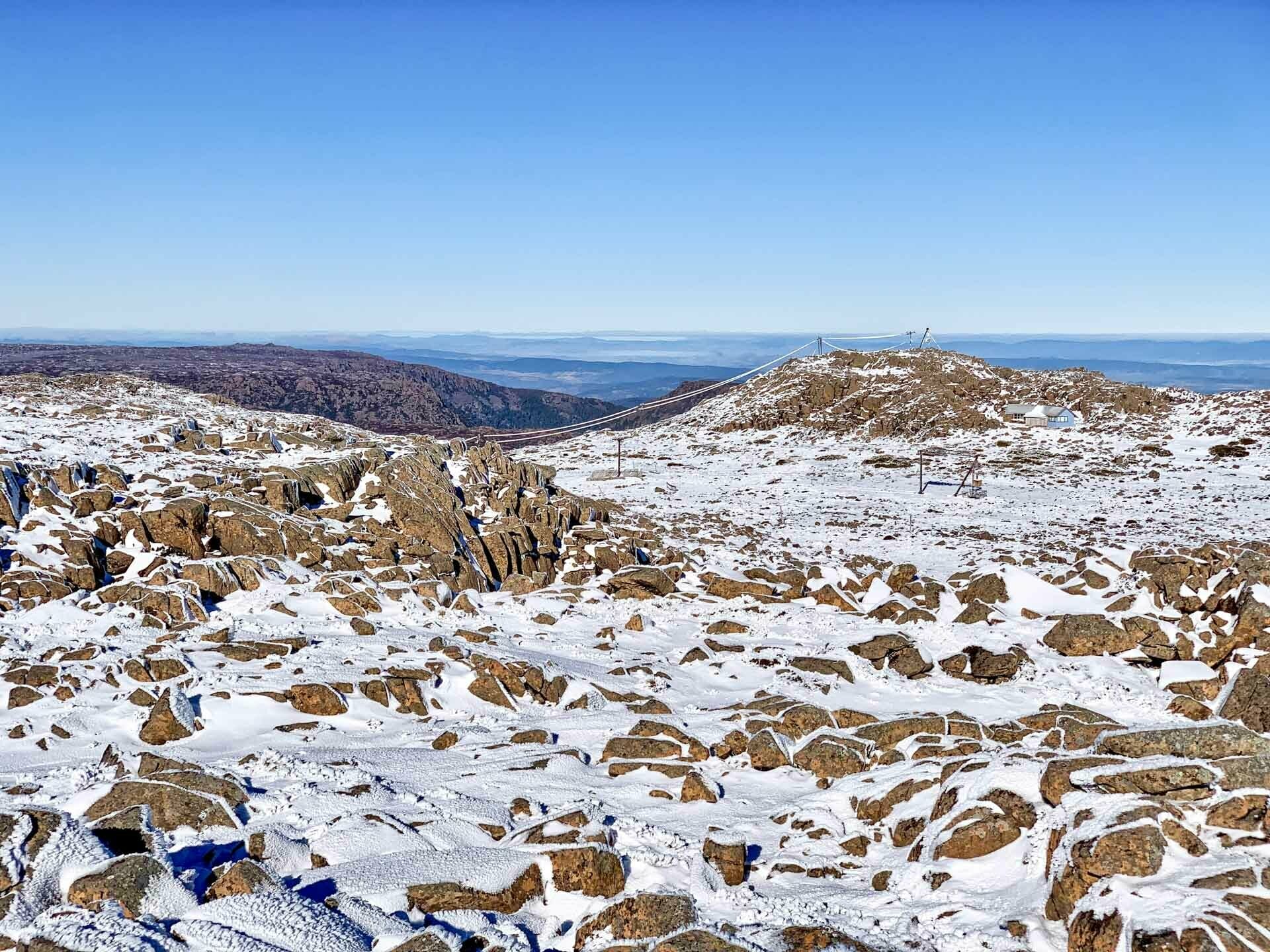 Snow Running up Legges Tor, an hour from Launceston - Ben Wells, hiking, alpine, ice