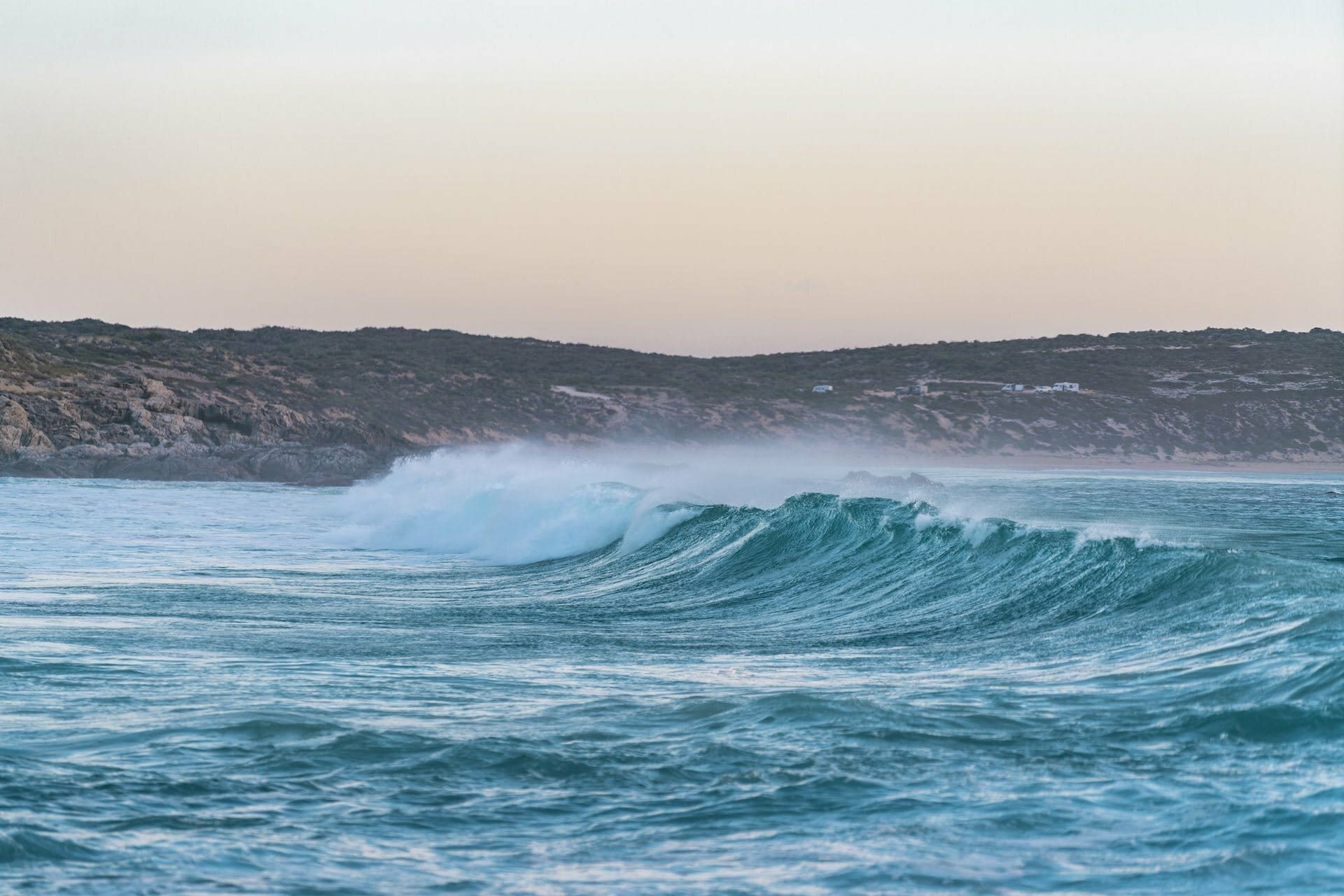 The Eyre Peninsula Will Let You Feel Like the Only Person on Earth - Jayden ONeil, Greenly beach, waves, Eyre Pennisula