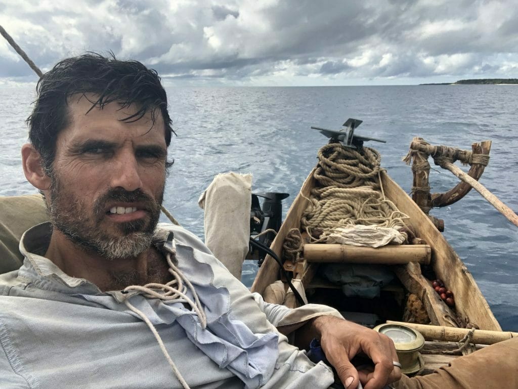 This Guy is Sailing a Dugout Canoe Through The Great Barrier Reef, Mike Atkinson, boat, canoe