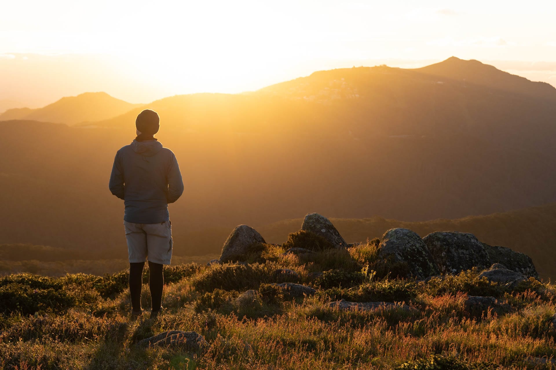 tourism north east, mt stirling looking at mt buller, tim ashelford, victoria, mountain, sunset