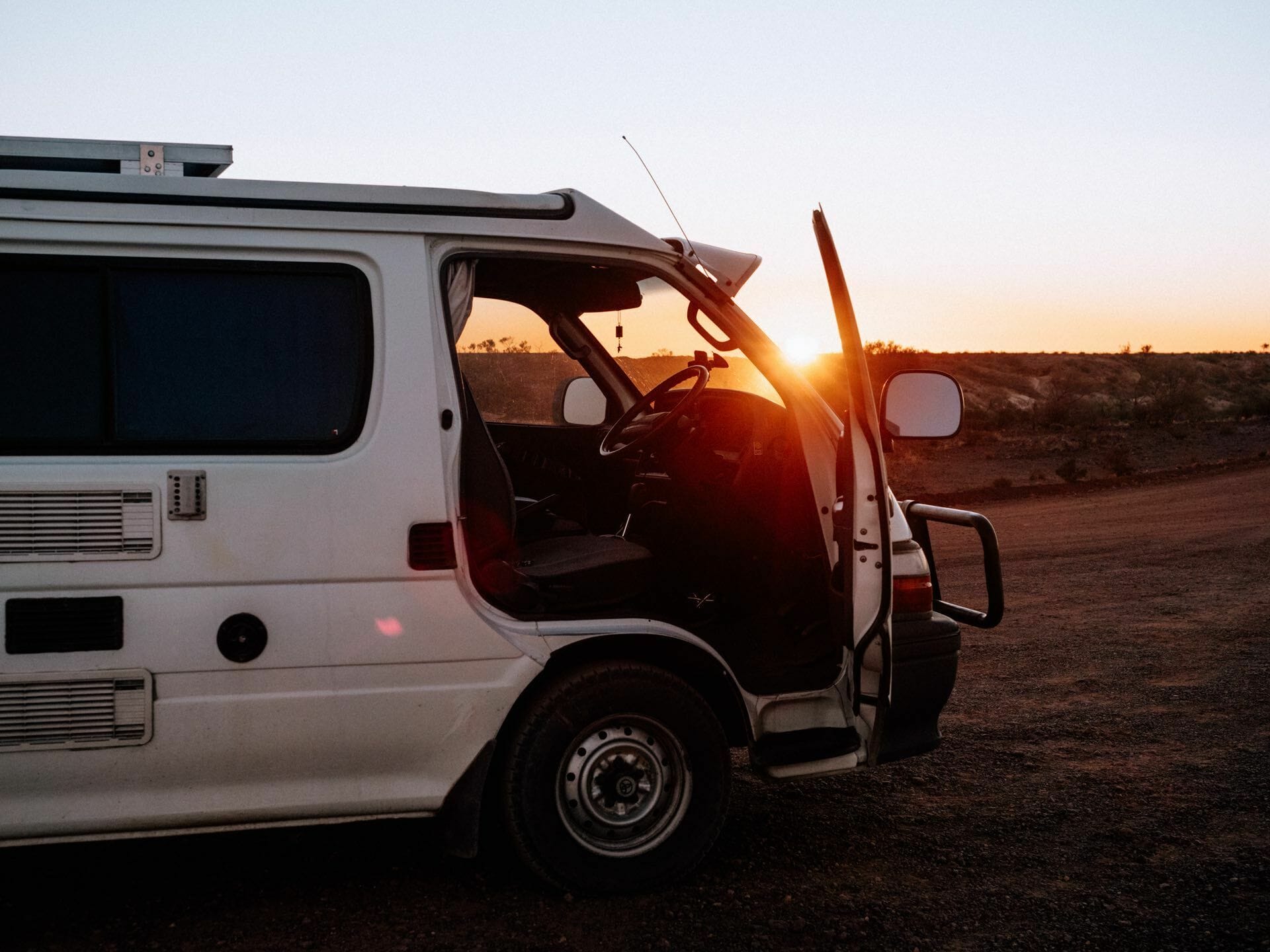 Sunset in outback Australia, What I’ve Learnt From 6 Months of Full Time #Vanlife, shot by Elisha Donkin, outback, australia, road trip, lap, van, vanlife