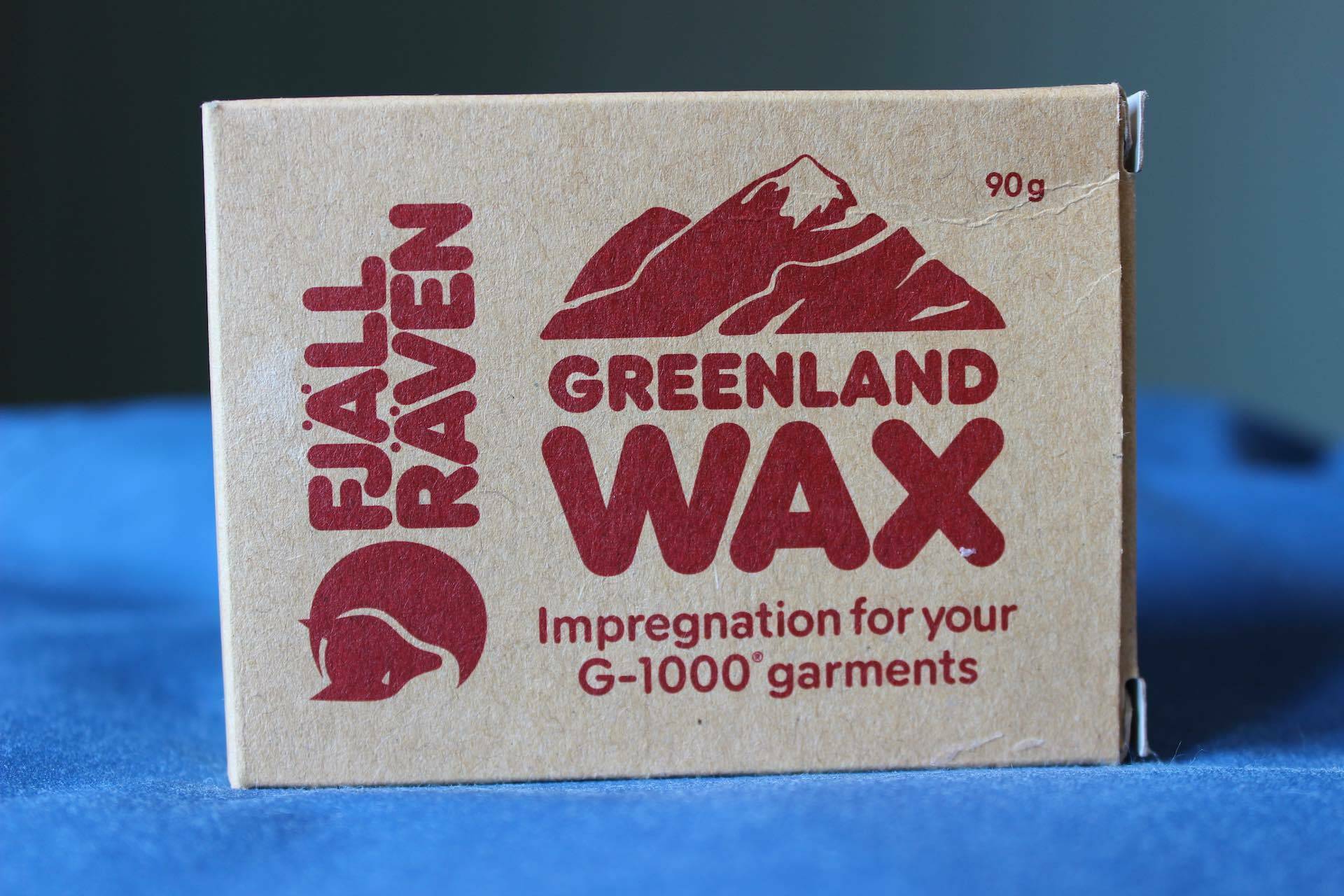 Melting Fjällräven Greenland Wax into a WM.A.C MC Jacket on Vimeo